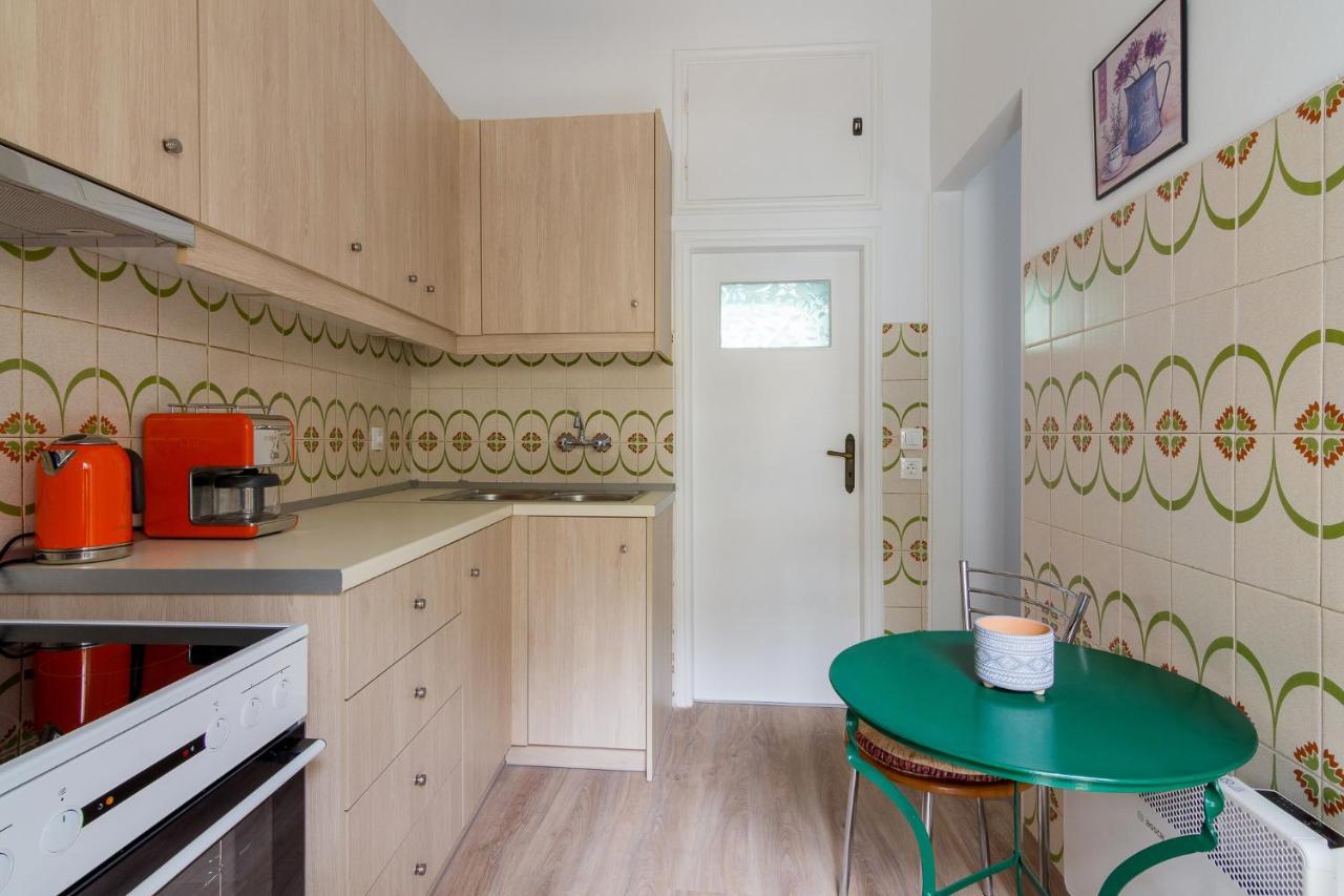 Nice Studio In Pagkrati Athene Buitenkant foto